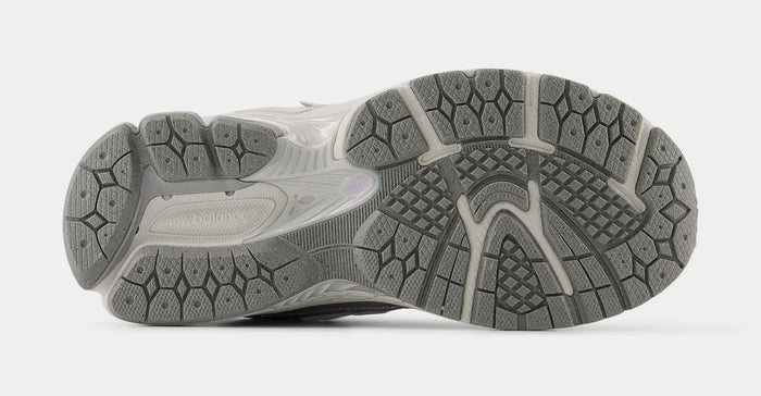 1906R Preschool Running Shoes (Silver Metallic/Milk Violet)