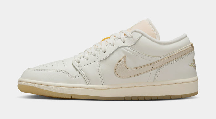 Air Jordan 1 Low SE Womens Lifestyle Shoes (Sail/Pale Ivory/Team Gold)