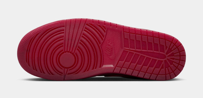Air Jordan 1 Low SE Womens Lifestyle Shoes (Team Red/Sierra Red)