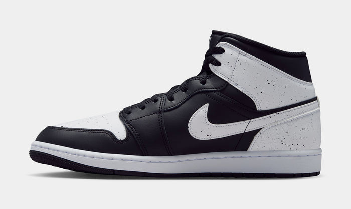 Air Jordan 1 Mid SE Oreo Mens Lifestyle Shoes (Black/Black/White)