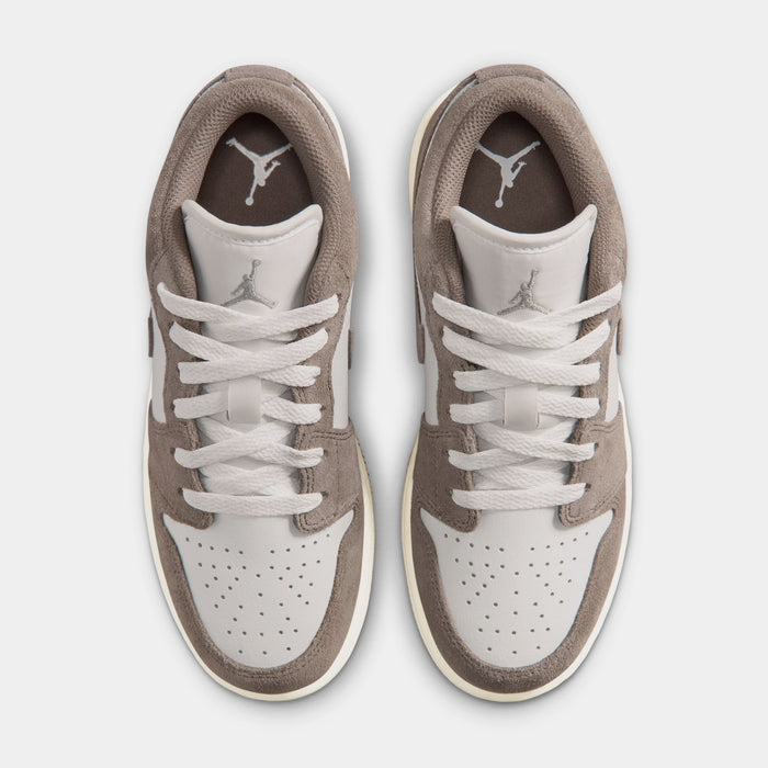 Air Jordan 1 Retro Grade School Lifestyle Shoes (Olive Grey/Enigma Stone/Summit White/Pale Ivory)