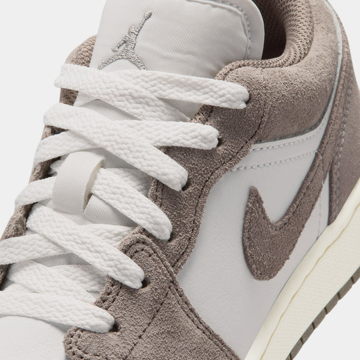Air Jordan 1 Retro Grade School Lifestyle Shoes (Olive Grey/Enigma Stone/Summit White/Pale Ivory)