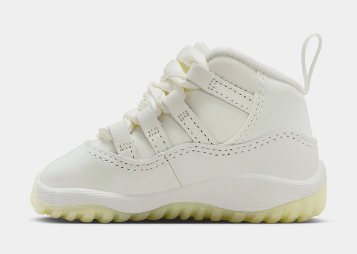 Air Jordan 11 Retro Pearl Infant Toddler Lifestyle Shoes (Sail/Pearl Grey/White/Metallic Silver)