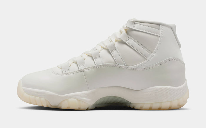 Air Jordan 11 Retro Pearl Womens Lifestyle Shoes (Sail/Pearl Grey/White/Metallic Silver)