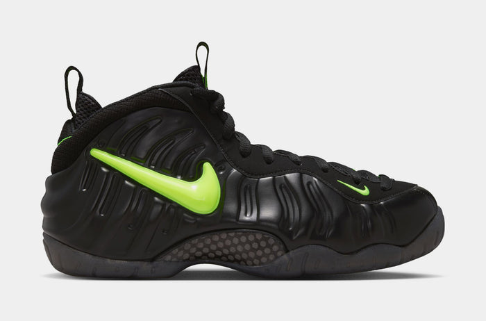 Air Foamposite Pro Voltage Mens Basketball Shoes (Black/Voltage Yellow)