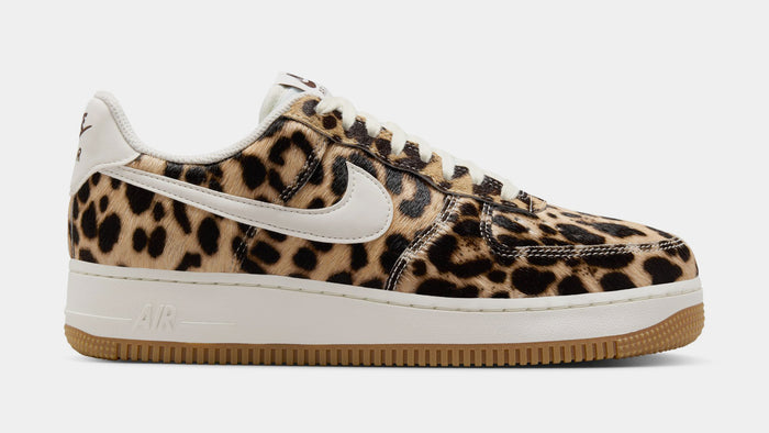 Air Force 1 '07 Womens Lifestyle Shoes (Baroque Brown/Sesame/Sail)