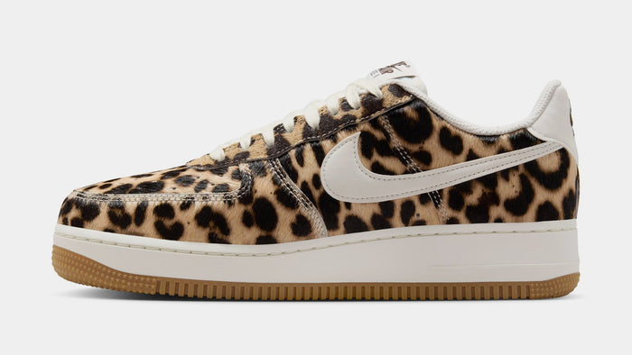 Air Force 1 '07 Womens Lifestyle Shoes (Baroque Brown/Sesame/Sail)