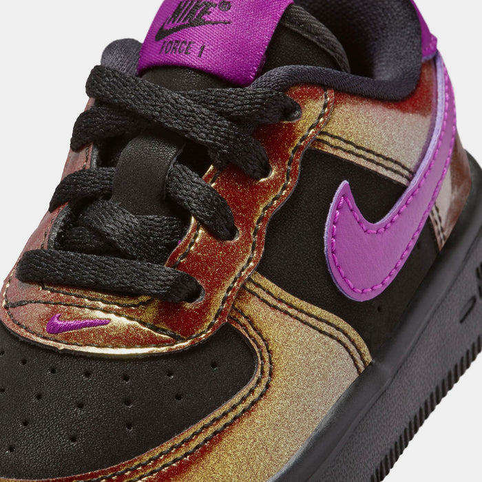 Air Force 1 Low LV8 Infant Toddler Lifestyle Shoes (Black/Bold Berry)