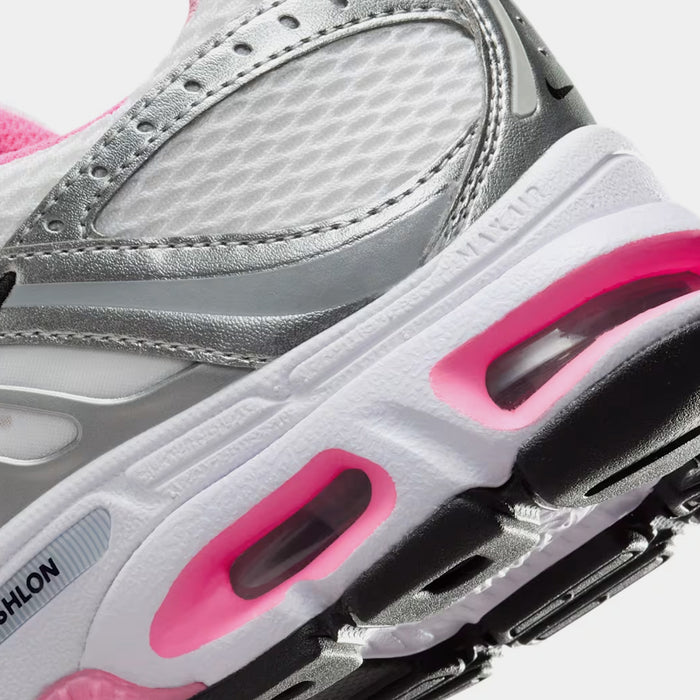 Air Max Moto 2K Reflective Accents Womens Running Shoes (White/Metallic Silver/Black/Pink Spell)