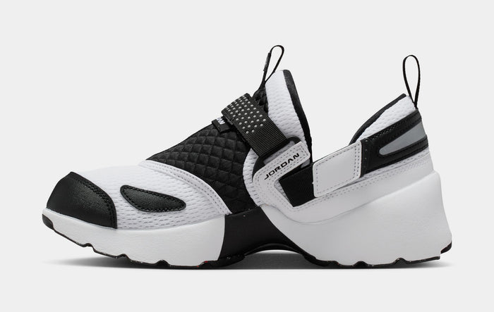 Air Jordan Trunner LX Womens Running Shoes (White/Black/Reflective Silver)