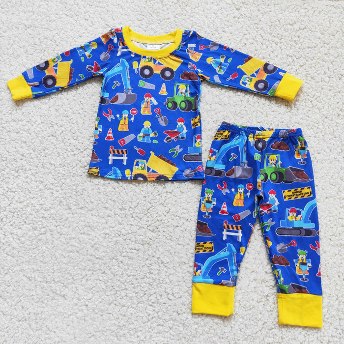 Boys long sleeved pajamas   6 B13-7