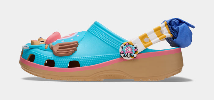 Classic Clog One Piece Tony Tony Chopper Mens Sandals (Blue/Multi)