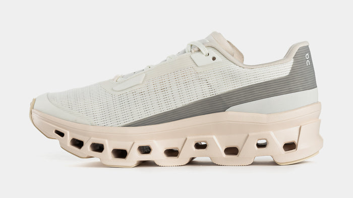 Cloudmonster Void Womens Running Shoes (Ivory/Seashell)