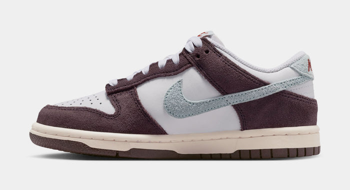 Dunk Low SE Grade School Lifestyle Shoes (White/Glacier Blue/Burgundy Ash)
