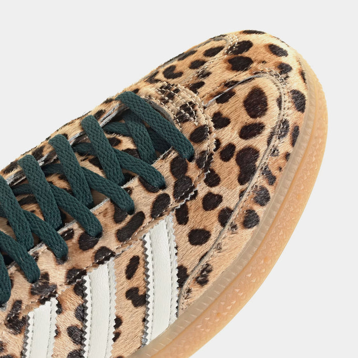 Handball Spezial Leopard Womens Lifestyle Shoes (Magic Beige/Ivory/Aurora Ivy)