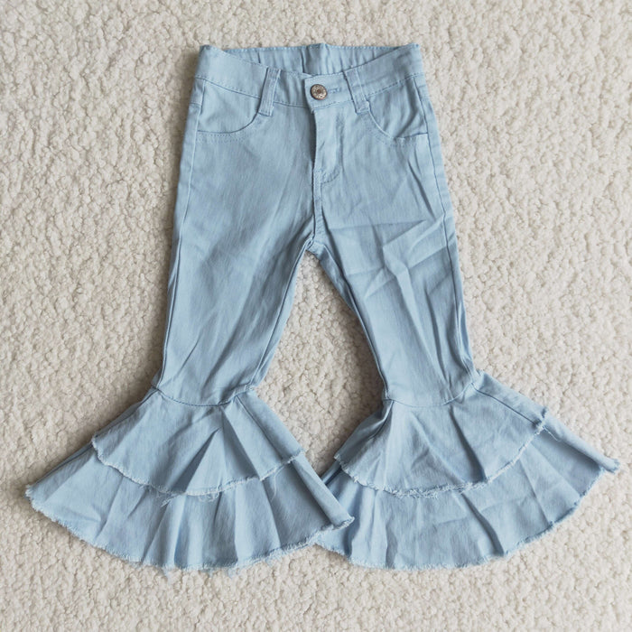light blue bell bottom jeans         E12-30