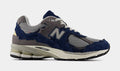 M2002D Mens Running Shoes (Navy/Raincloud)