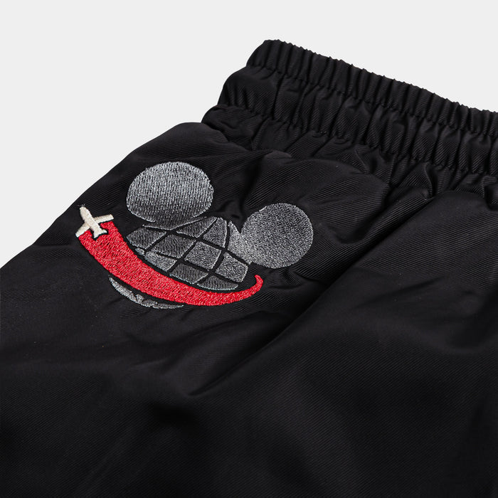 Mickey and Friends Traveler By Shoe Palace Happy Place Hybrid Mens Shorts (Black/Red)