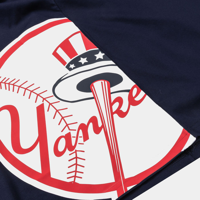 New York Yankees Living Large Drop Shoulder Mens Short Sleeve Shirt (Navy/White)