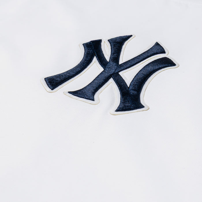 New York Yankees Wingspan Drop Shoulder Mens Short Sleeve Shirt (White/Black)