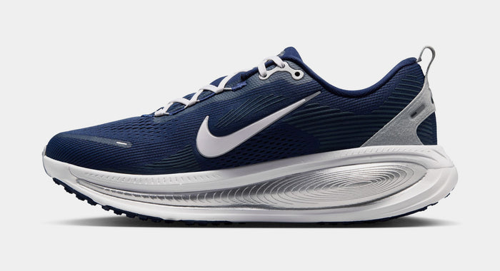 NFL x Vomero 18 Dallas Cowboys Mens Running Shoes (College Navy/White/Wolf Grey)