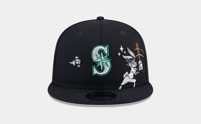 Seattle Mariners x Looney Tunes Bugs 9Fifty Snapback Mens Hat (Navy/White)