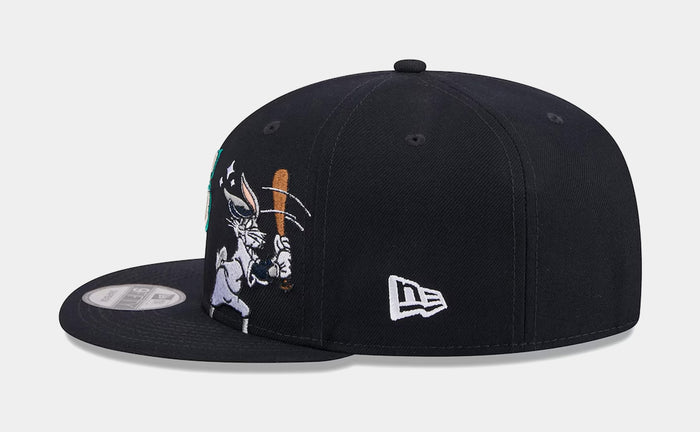 Seattle Mariners x Looney Tunes Bugs 9Fifty Snapback Mens Hat (Navy/White)