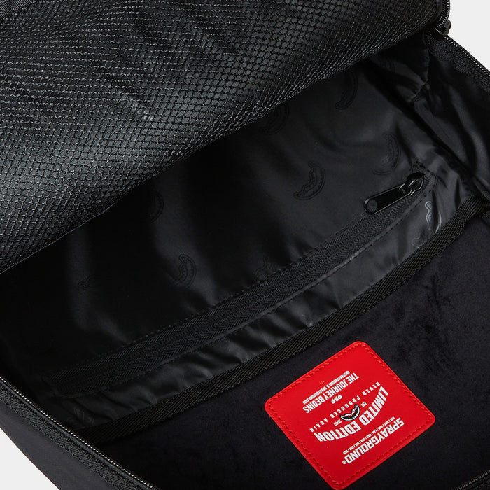 Shark Central Nylon Mens Backpack (Black/Grey/Black)