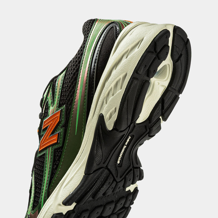 Shoe Palace Exclusive New Balance 740 Mens Lifestyle Shoes (Green/Black)