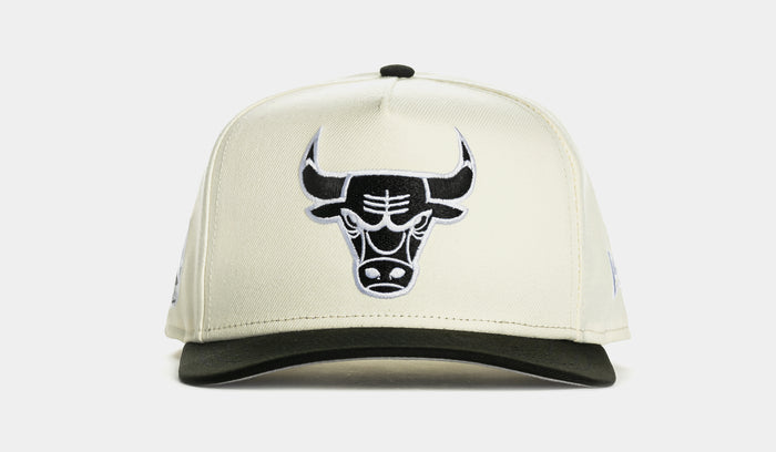Shoe Palace Exclusive Chicago Bulls 950AF Snapback Mens Hat (Chrome/Black)