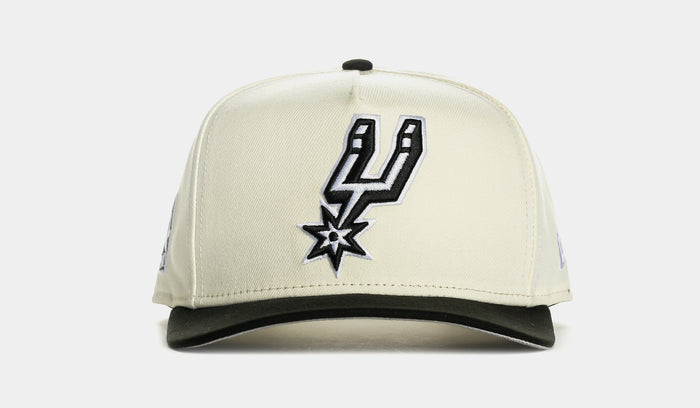 Shoe Palace Exclusive San Antonio Spurs 950AF Snapback Mens Hat (Chrome/Black)