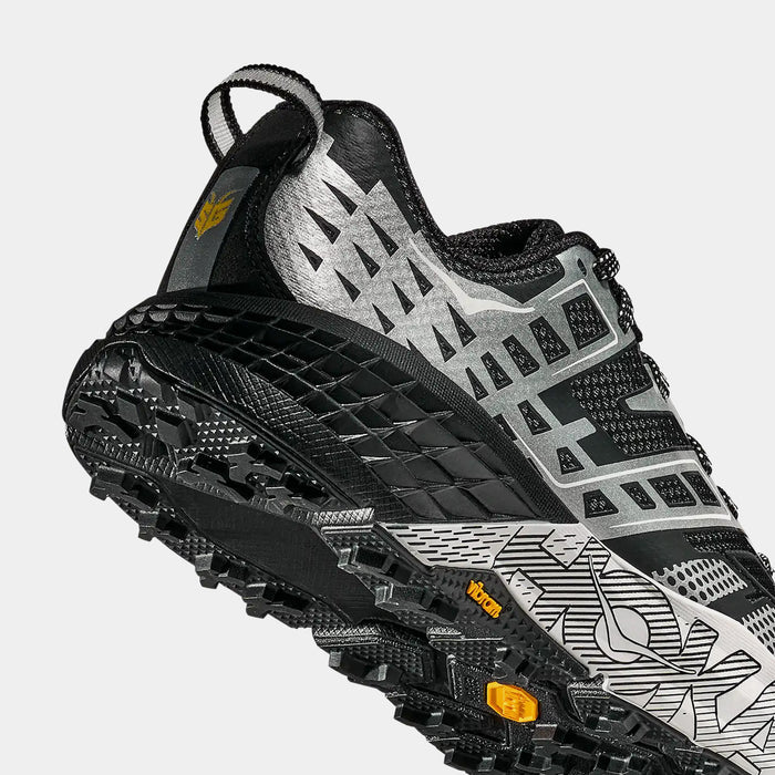 Speedgoat 2 TS Mens Running Shoes (Black/Stardust)