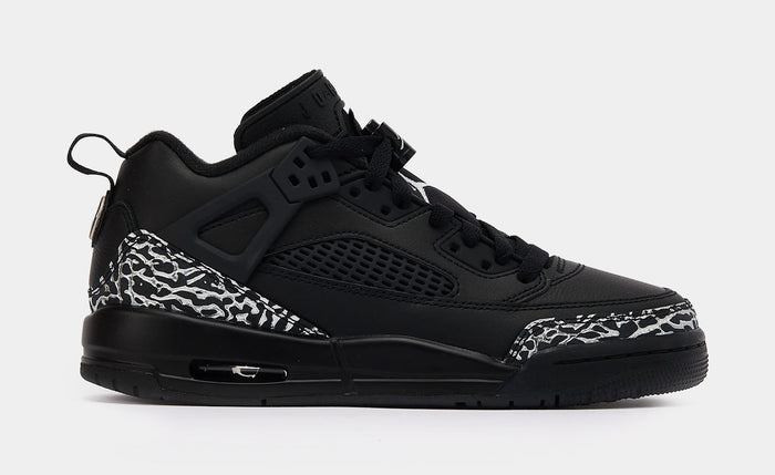 Spizike Low Grade School Basketball Shoes (Black/Metallic Silver)