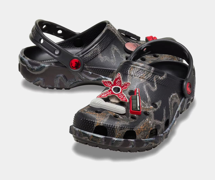 Stranger Things Classic Clog Mens Sandals (Black/Red)
