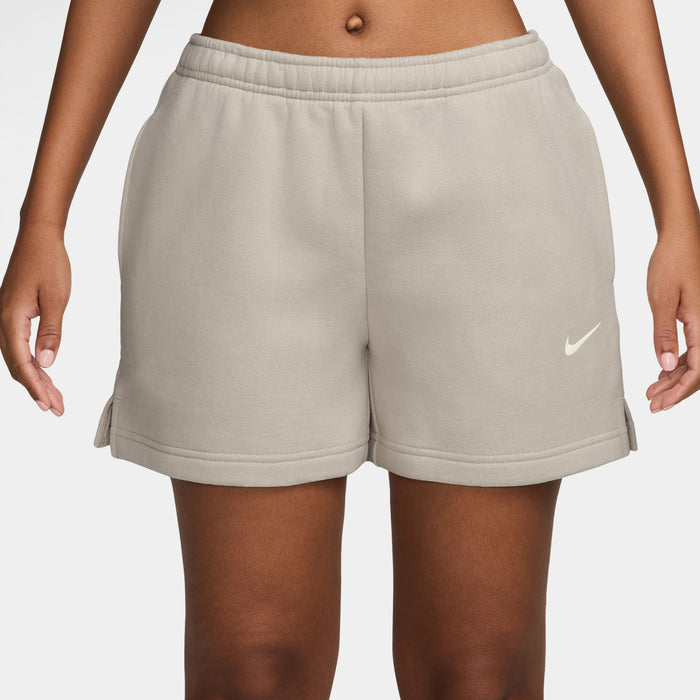 Studio Fleece Medium Weight Mid Rise Woimens Shorts (Cream II/Sail)