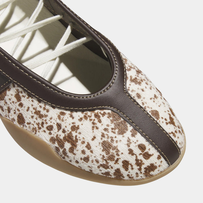 Taekwondo Mei Ballet Animal Print Womens Lifestyle Shoes (Off White/Dark Brown/Gum)