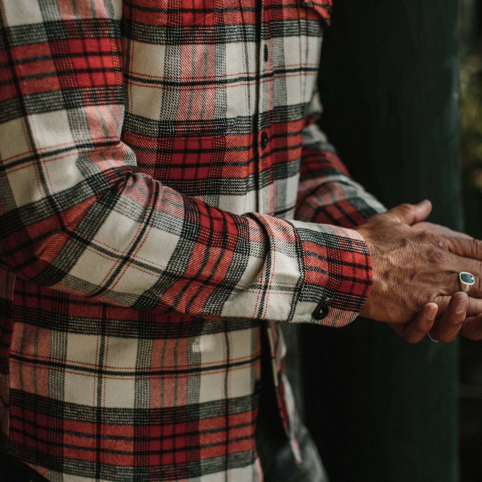 fit model wearing The Crater Shirt in Engine Plaid with hands clasped