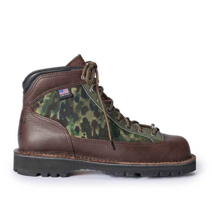 material shot of the side of The Ridge Boot in Painted Camo