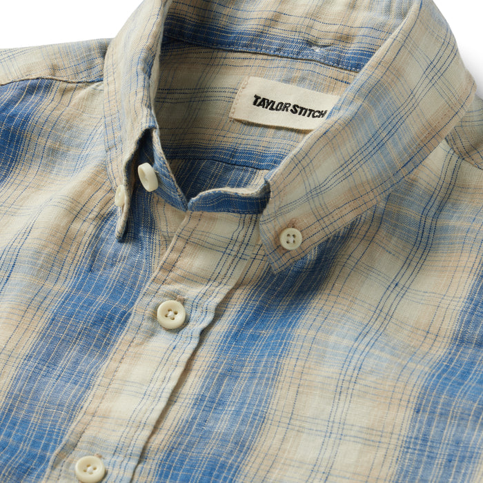 material shot of the collar on The Jack in Iceberg Plaid