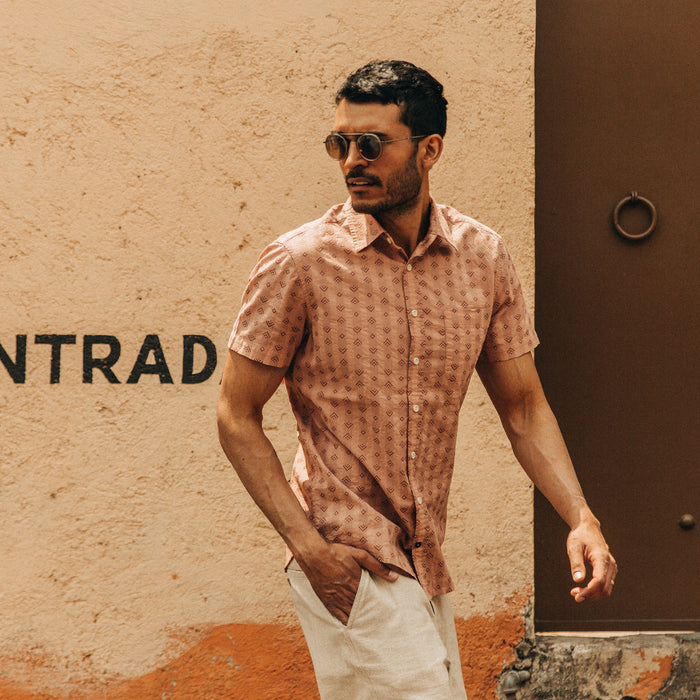fit model wearing The Short Sleeve California in Arrowhead, walking looking back