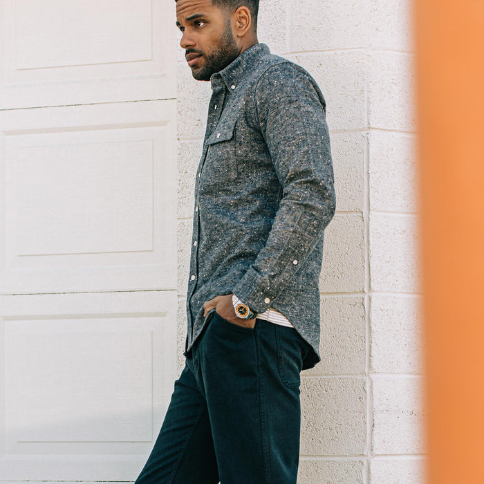 our fit model wearing The Sundown in Heather Grey