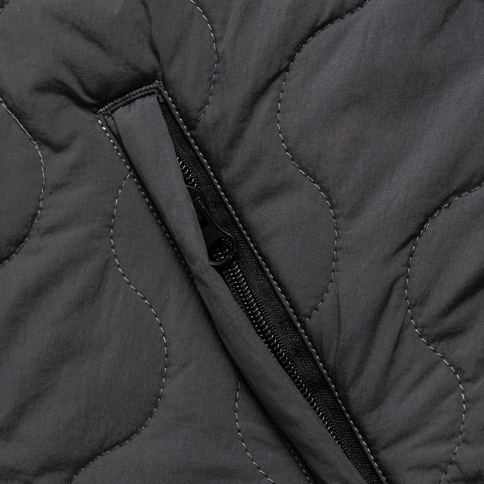 material shot of pocket zipper