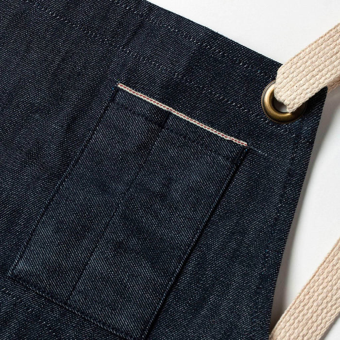 front material shot of apron