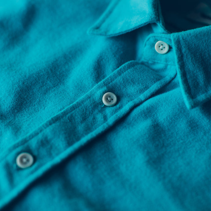 The Yosemite Shirt in Turquoise
