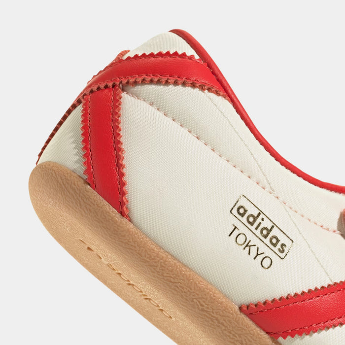 Tokyo MJ Womens Lifestyle Shoes (Cream White/Red/Gold Metallic)