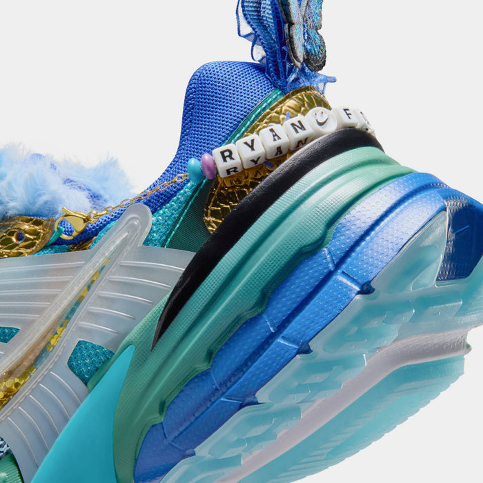 V2K Run x Doernbecher Freestyle Khovny Womens Running Shoes (Multi Color)