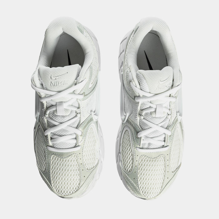 V5 RNR Mens Running Shoes (White/Black/Metallic Silver)