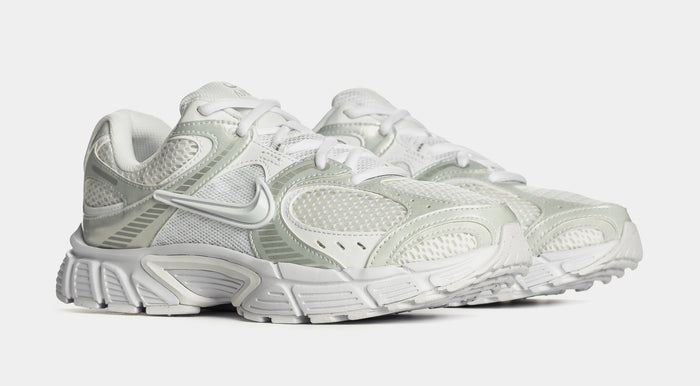 V5 RNR Mens Running Shoes (White/Black/Metallic Silver)