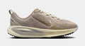 Vomero 18 Grade School Running Shoes (Cream/Gold Grain/Coconut Milk)