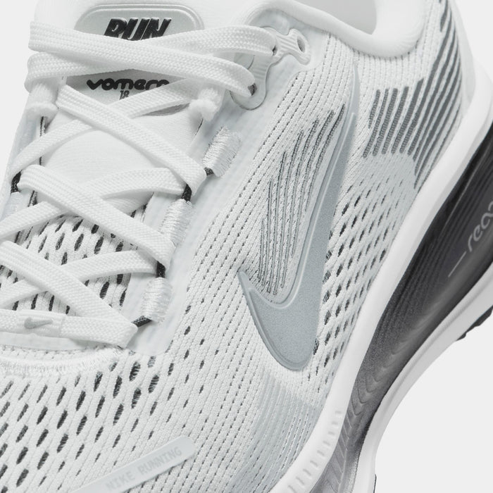Vomero 18 Grade School Running Shoes (Summit White/Metallic Silver/Black)